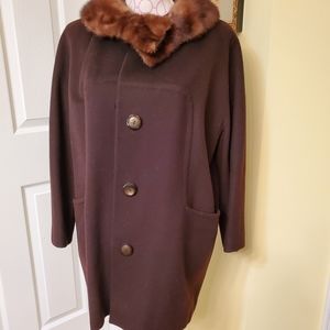Vintage brown coat three quarter sleeve in excellent condition size M